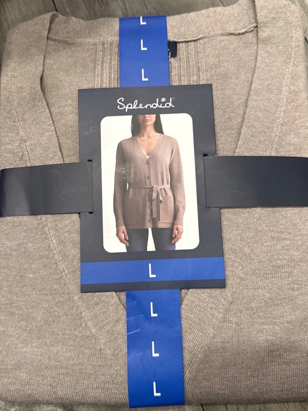 Splendid Women's Cream V-Neck Button Cardigan size L NWT
